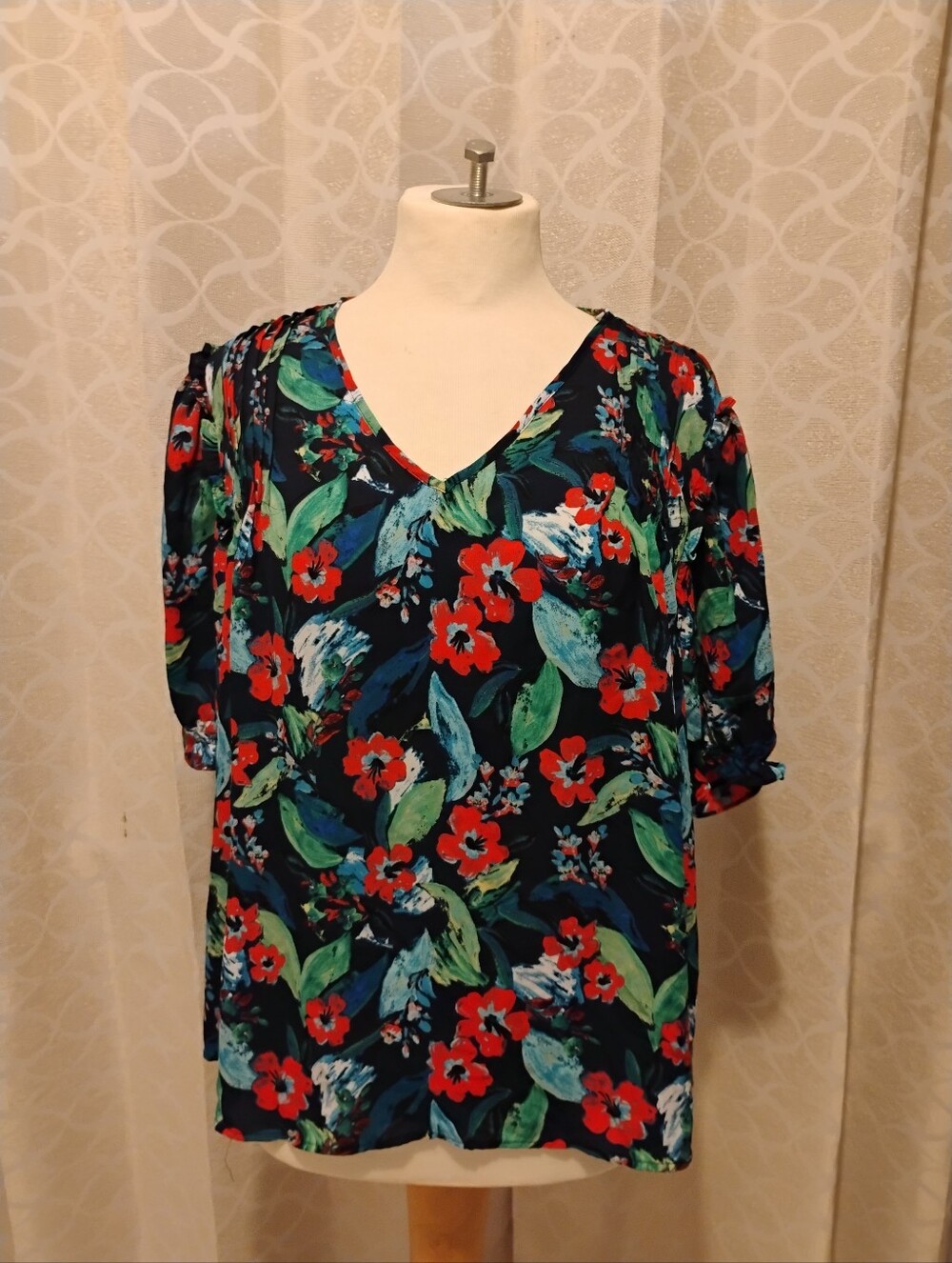 XL Zac & Rachel Blouse with Floral Print